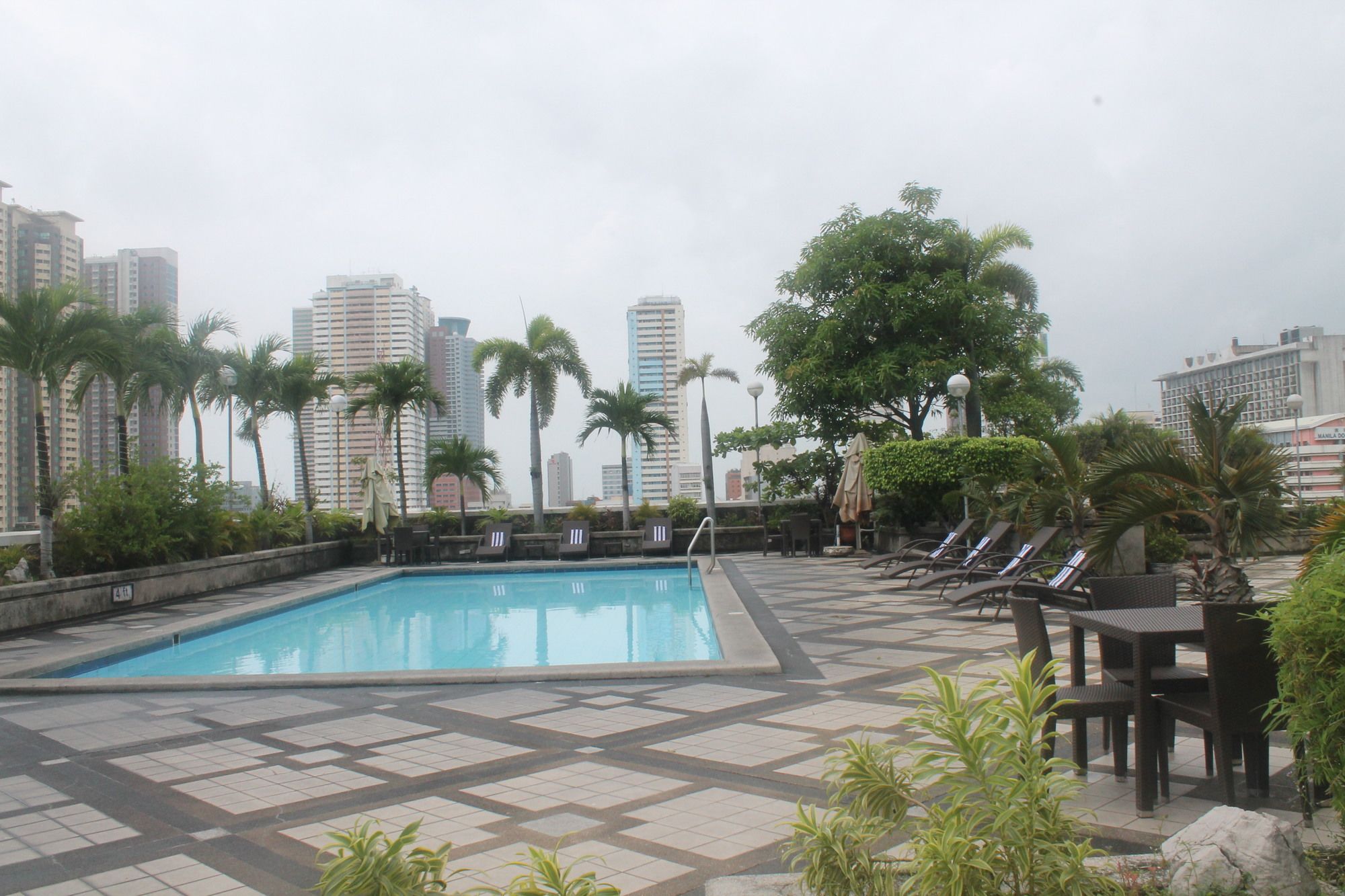 The Pearl Manila