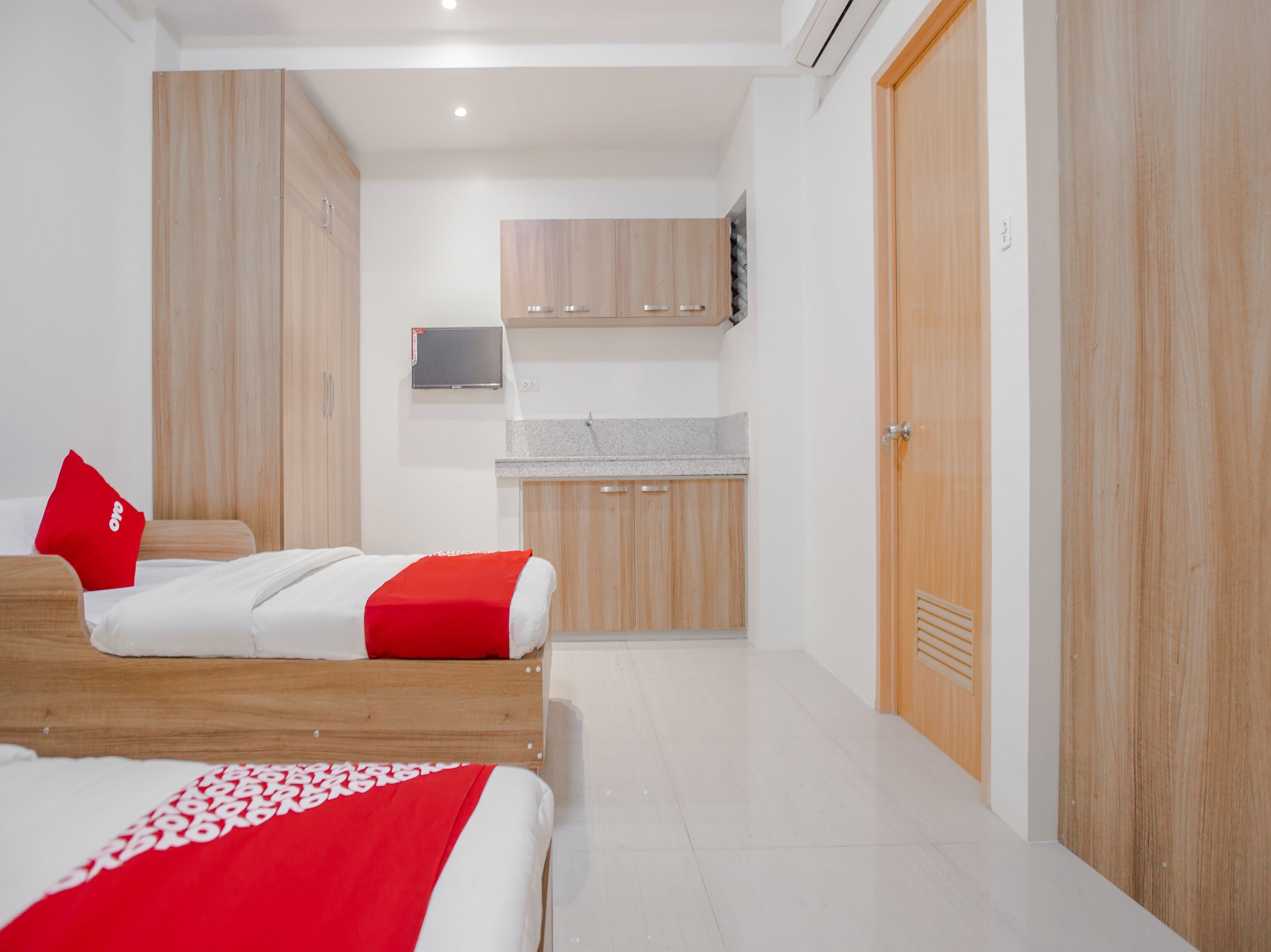 The Quarters by OYO Rooms
