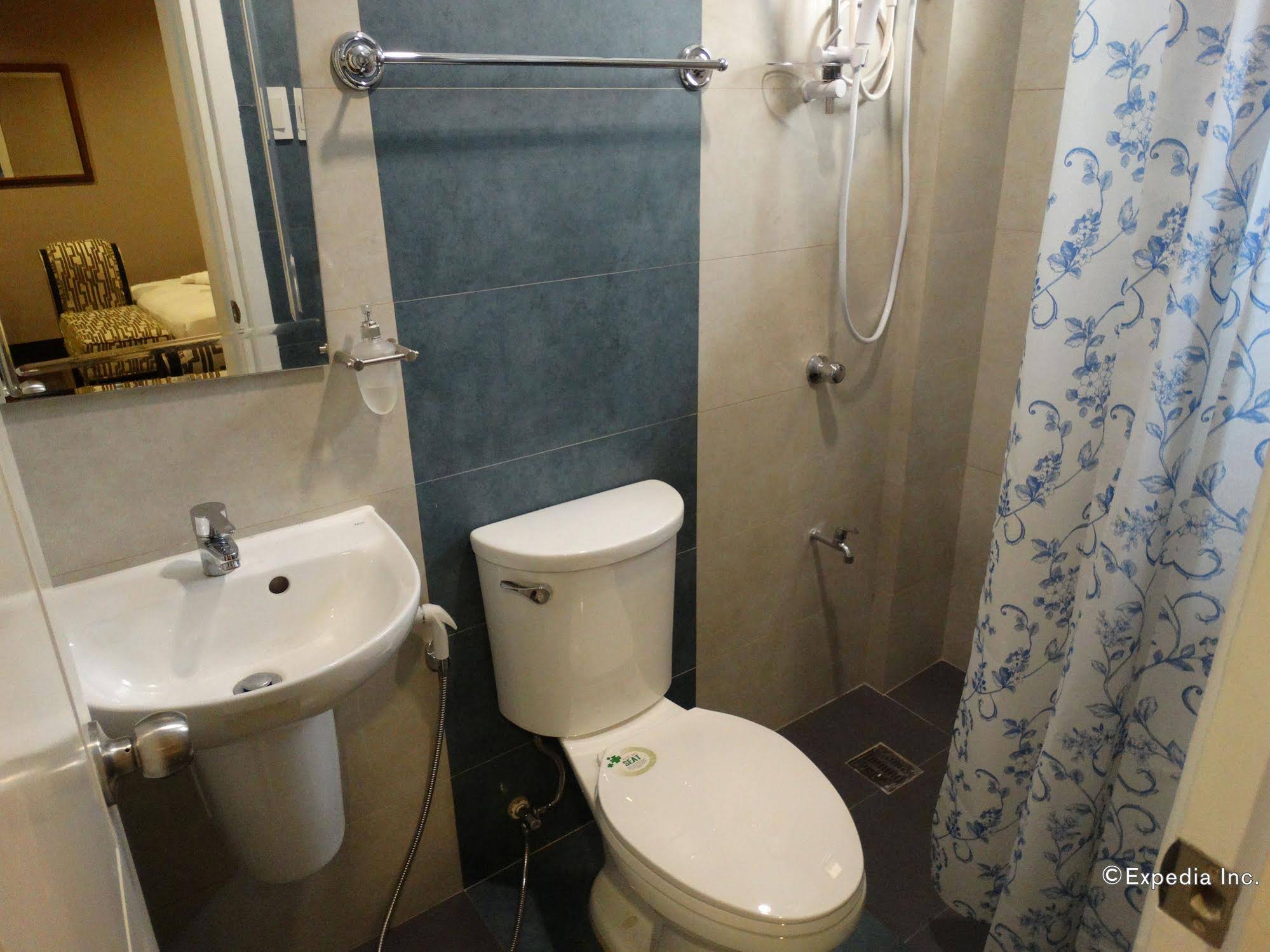 The Windy Ridge Hotel Manila