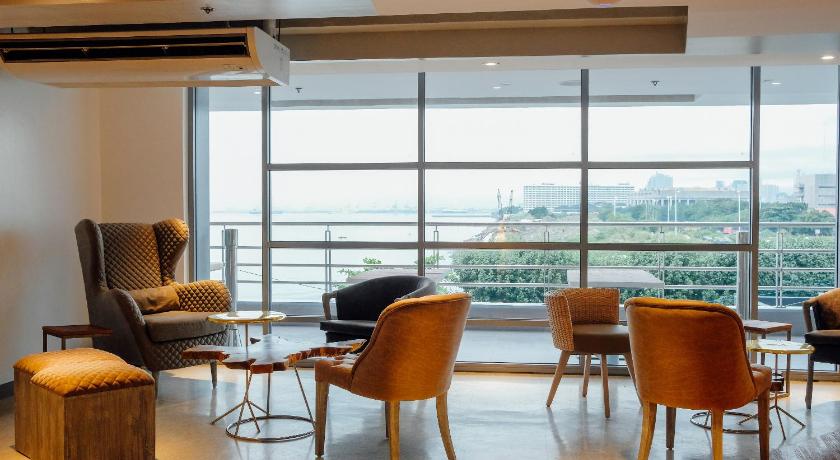 TRYP by Wyndham Mall of Asia Manila