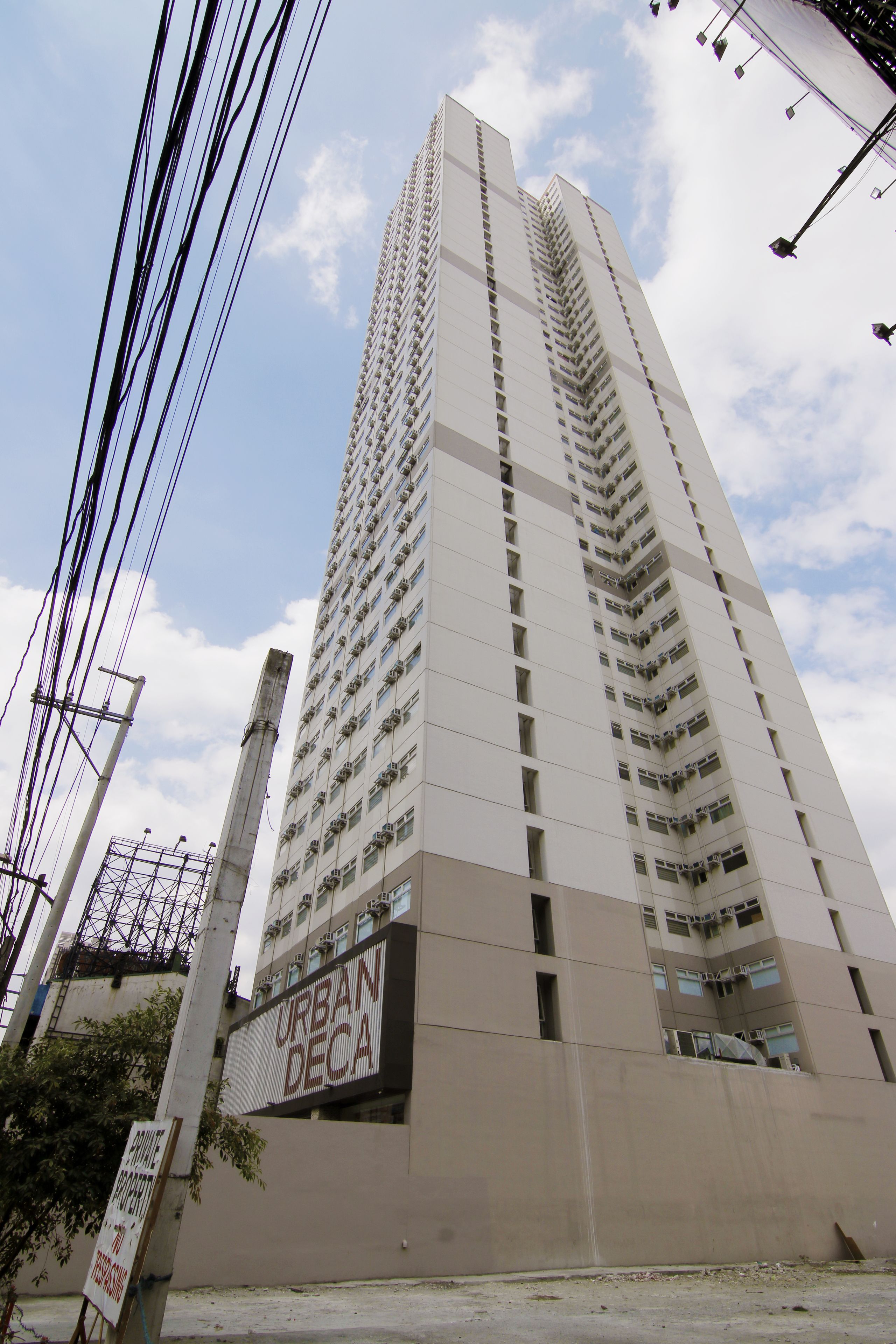 Urban Deca Tower Edsa