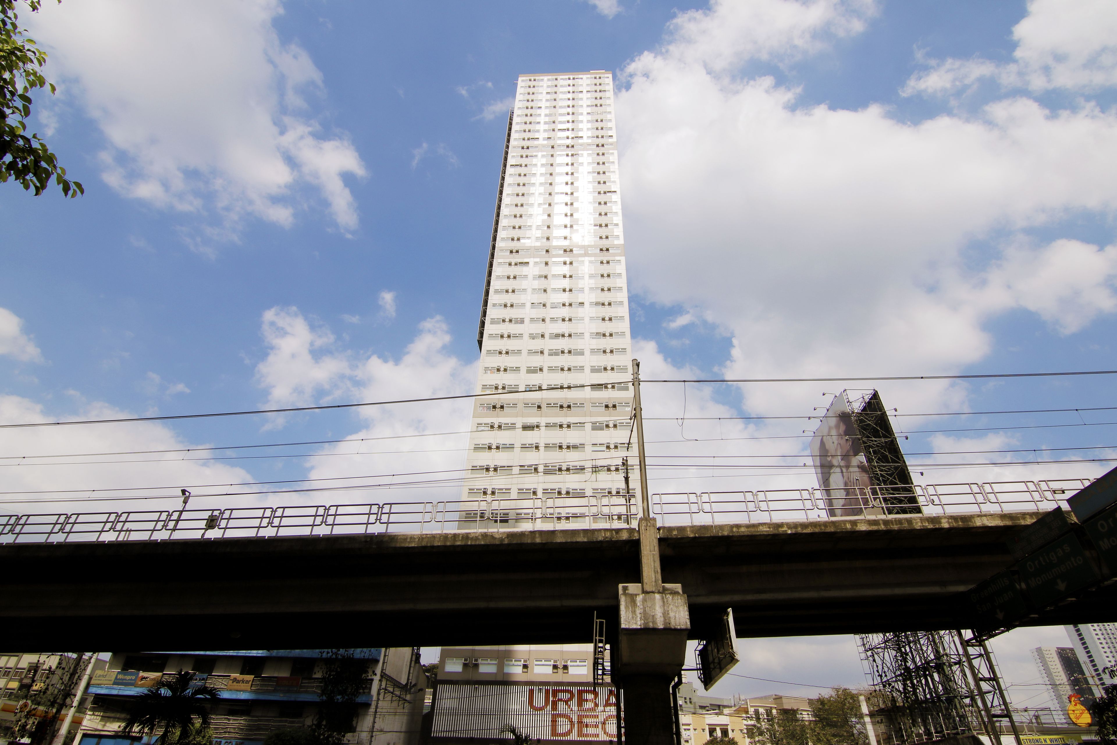 Urban Deca Tower Edsa