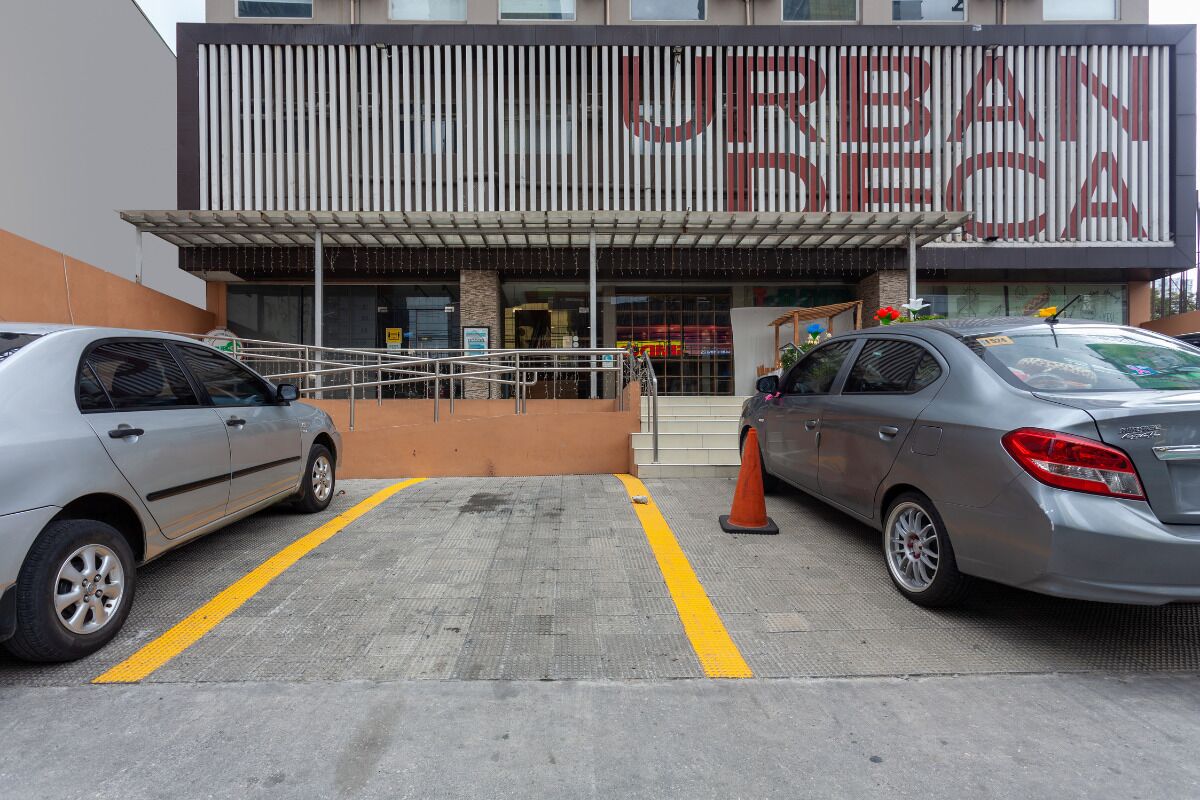 Urban Deca Tower Edsa