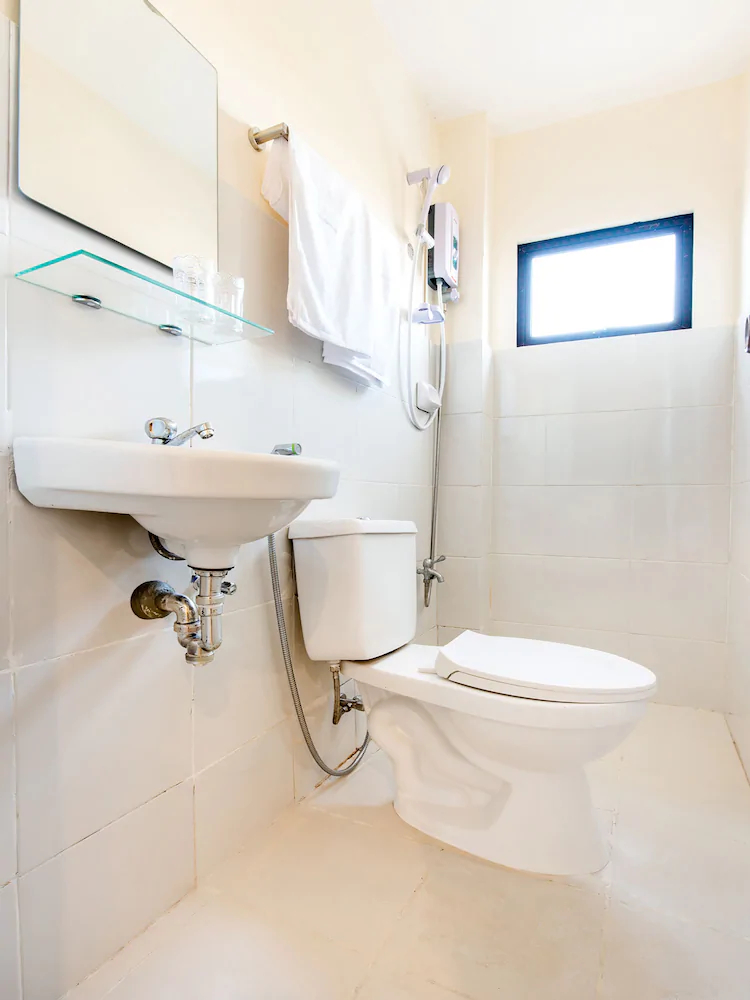 V-Cat Apartelle by OYO Rooms