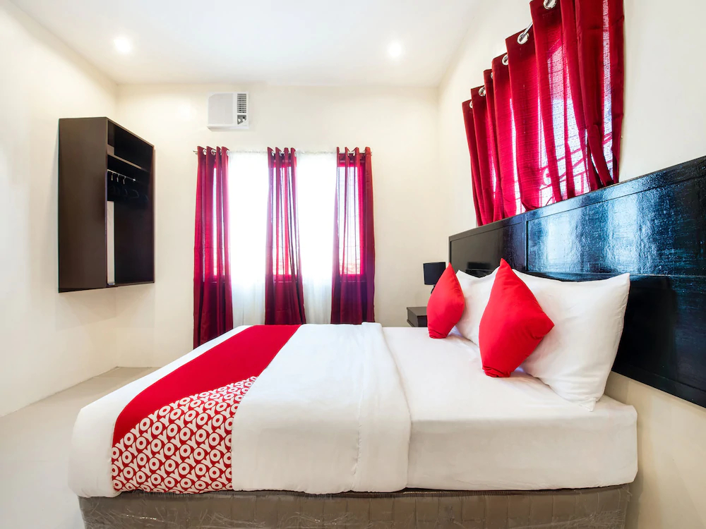 V-Cat Apartelle by OYO Rooms