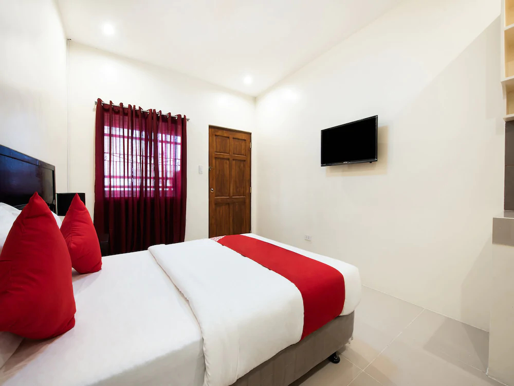 V-Cat Apartelle by OYO Rooms