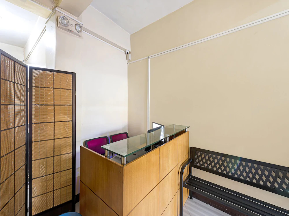 V-Cat Apartelle by OYO Rooms