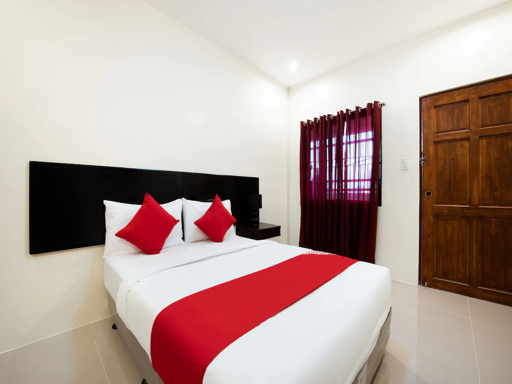 V-Cat Apartelle by OYO Rooms