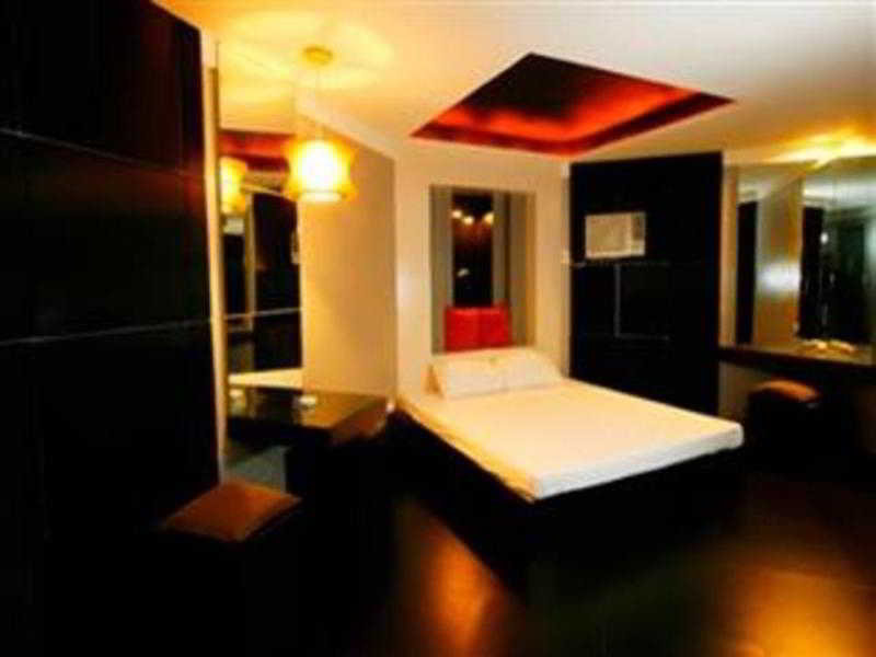 Victoria Court North Edsa