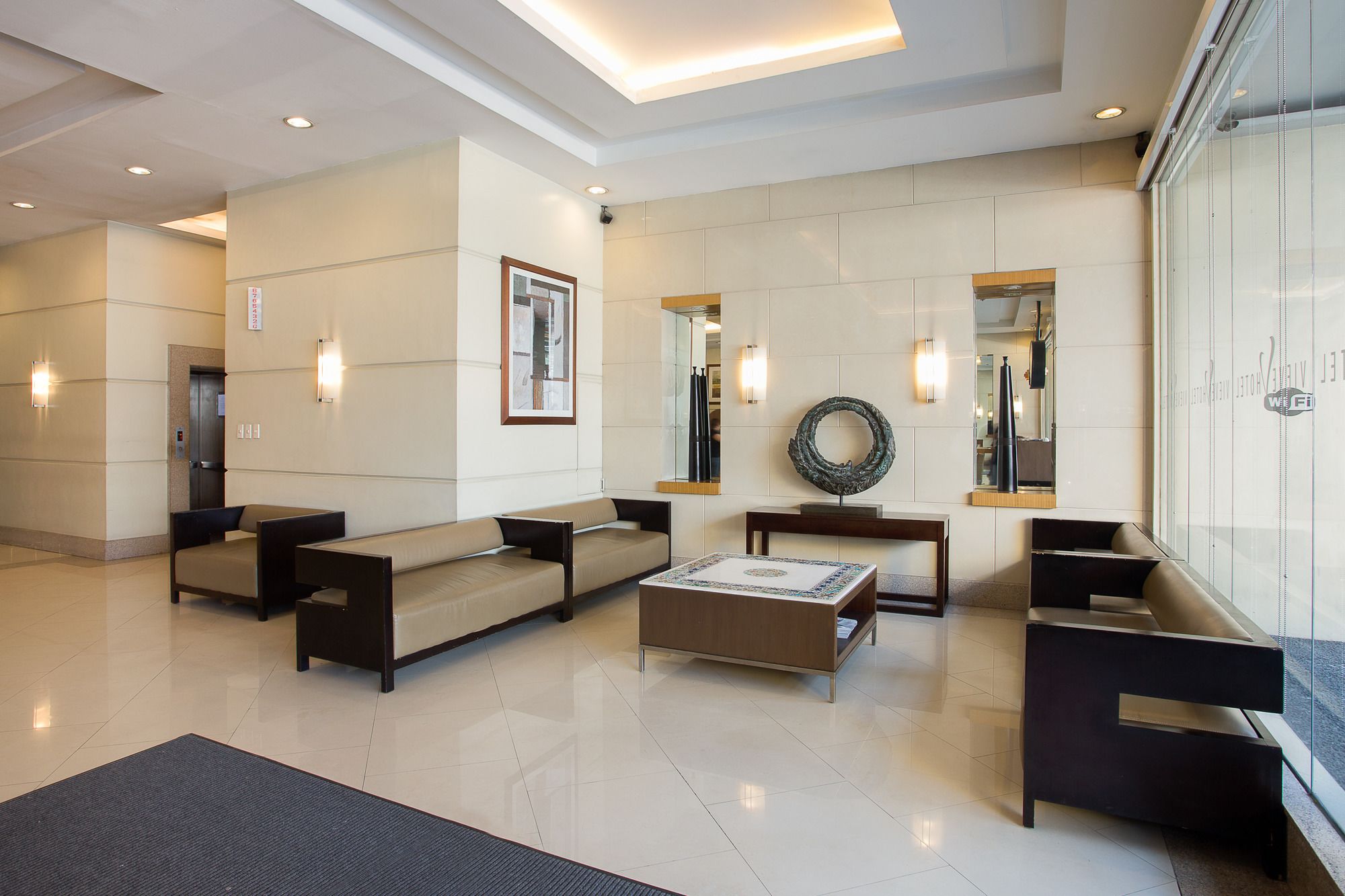 Vieve Hotel