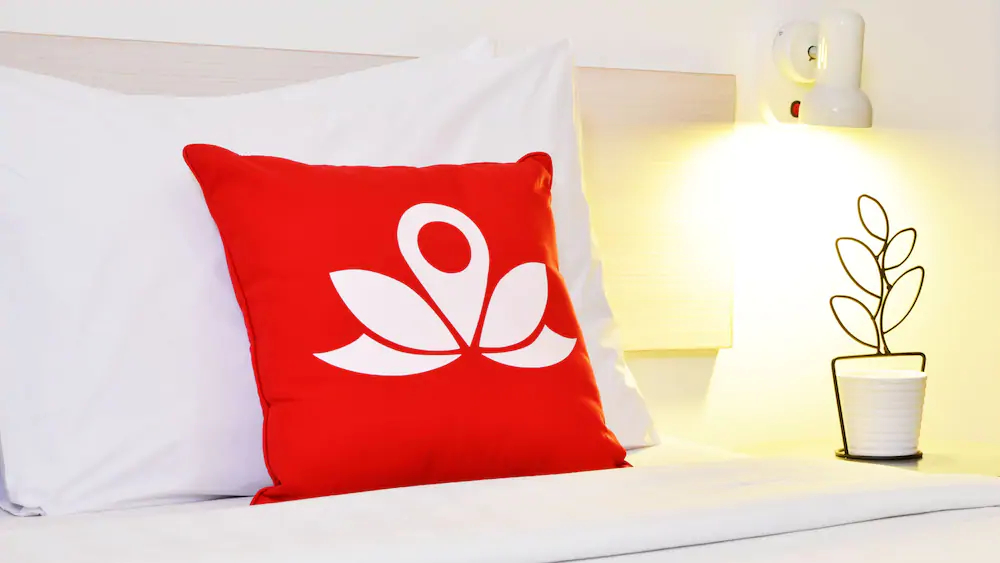 V Plaza Manila by ZEN Rooms