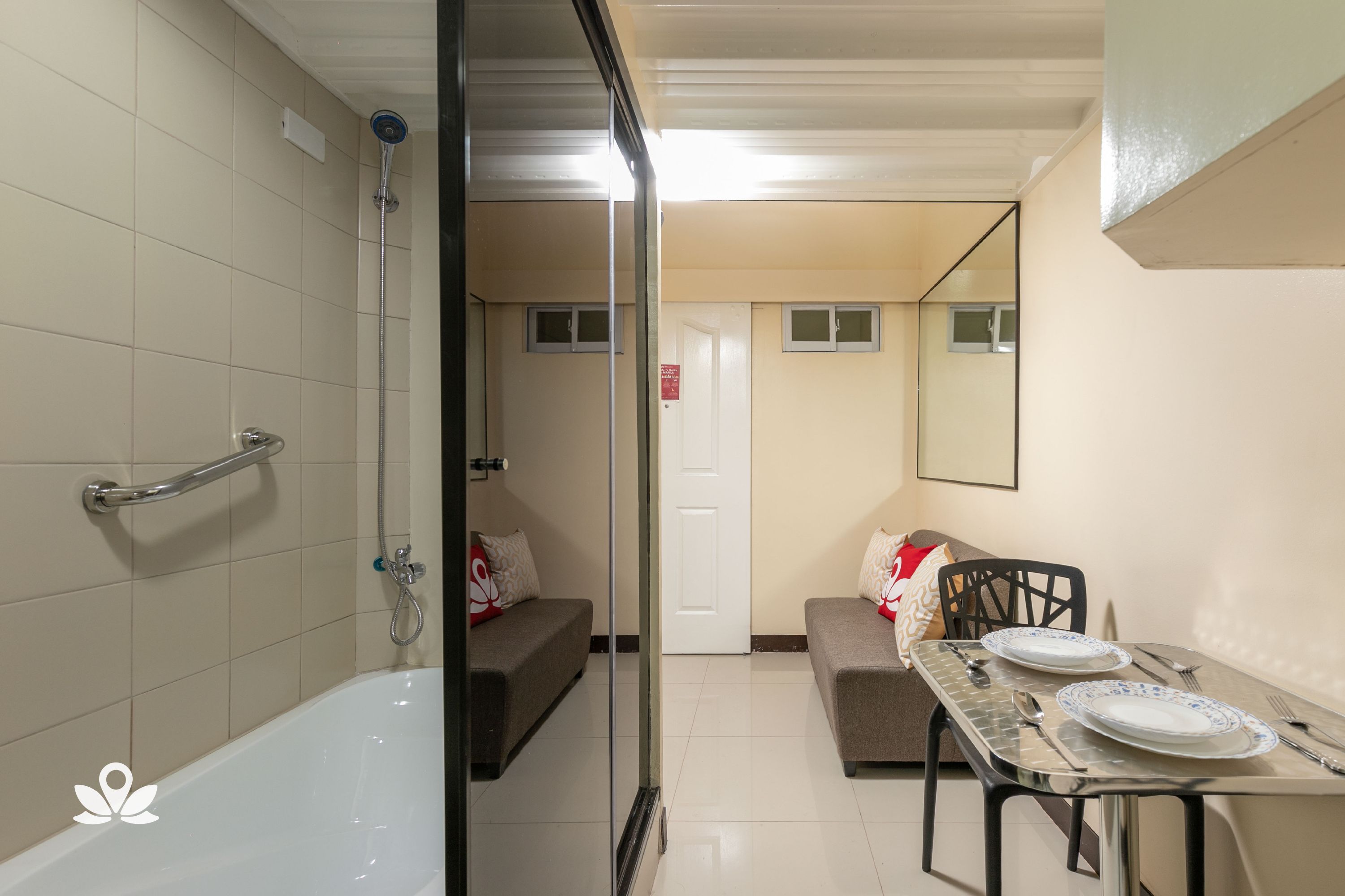 ZEN Rooms RSG ResiDens Manila