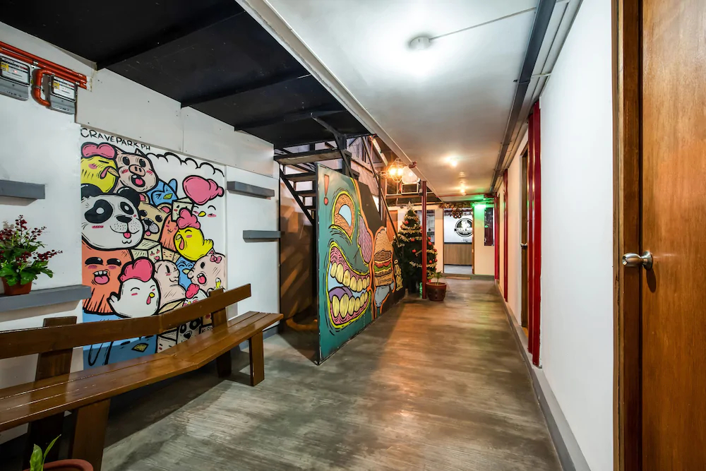 Crave Park by OYO Rooms