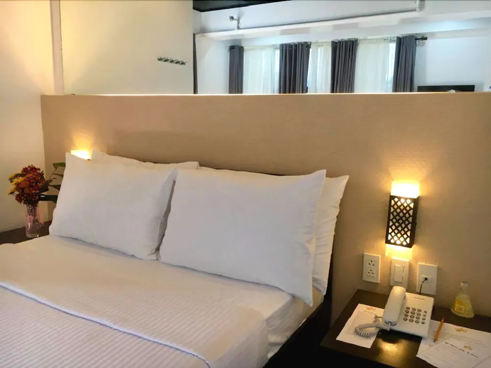 YKG Hotel