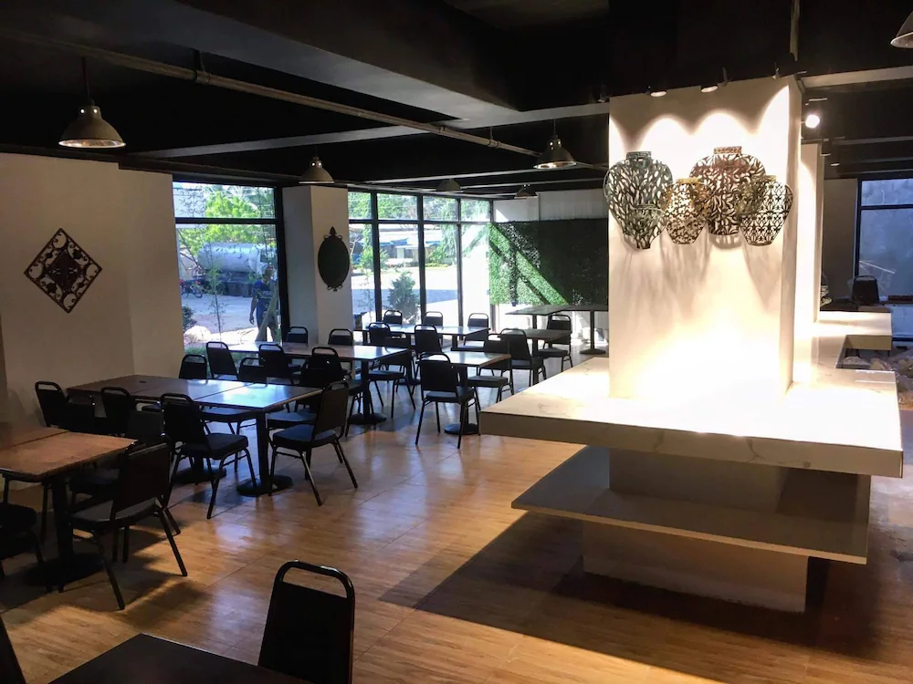YKG Hotel