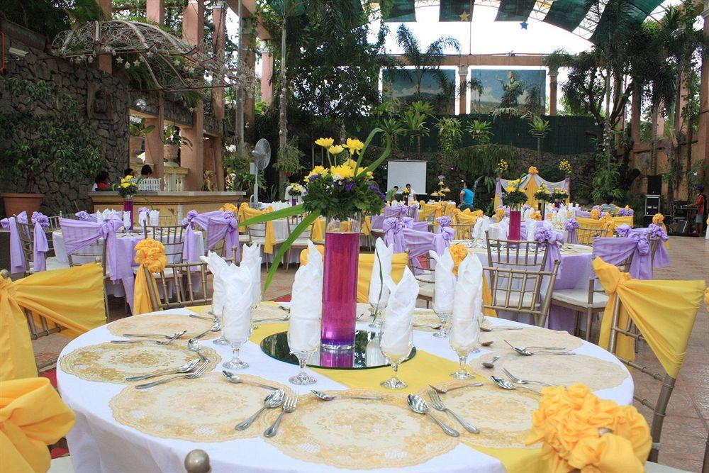 Alessandra Garden