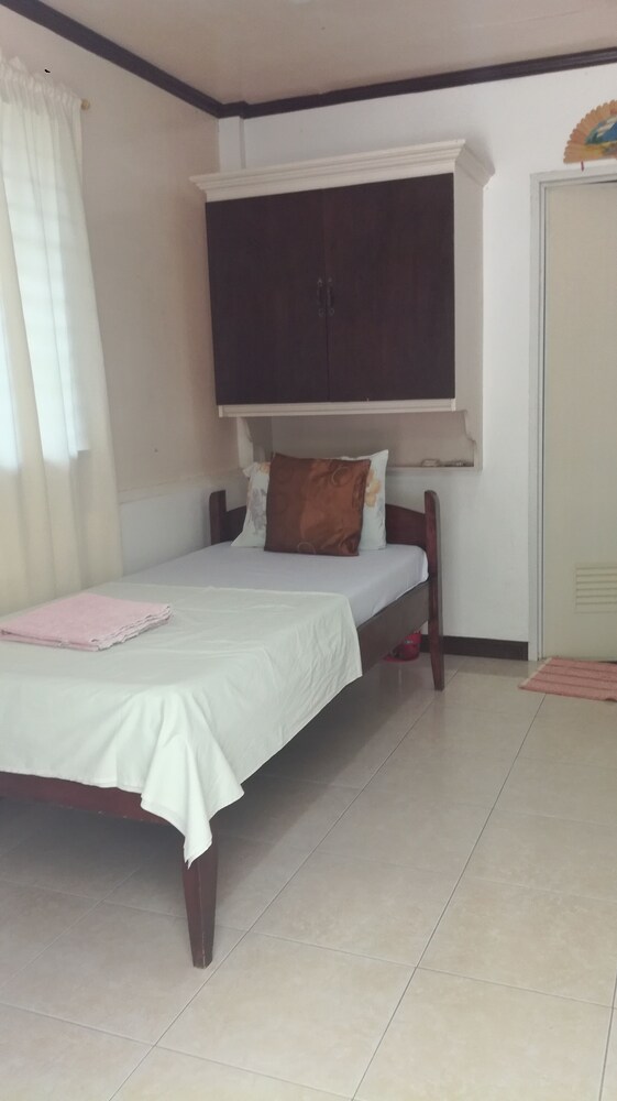 Bonita Oasis Beach Resort