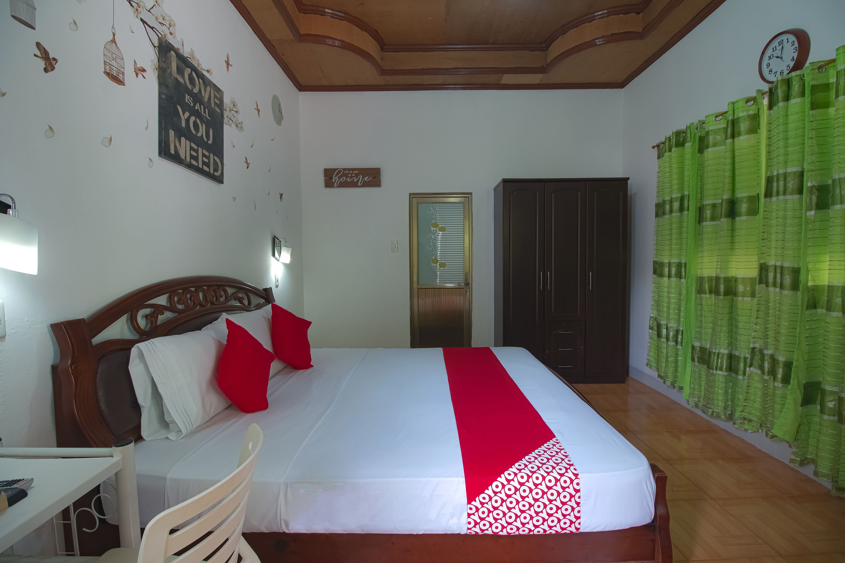 Darius' Residences by Oyo Rooms