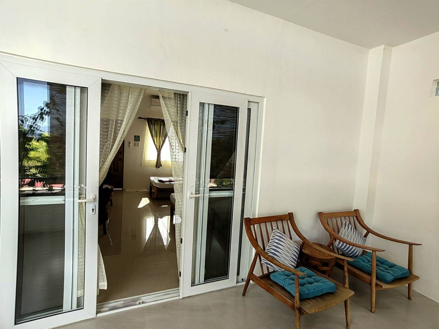 Divers Lodge Plumeria