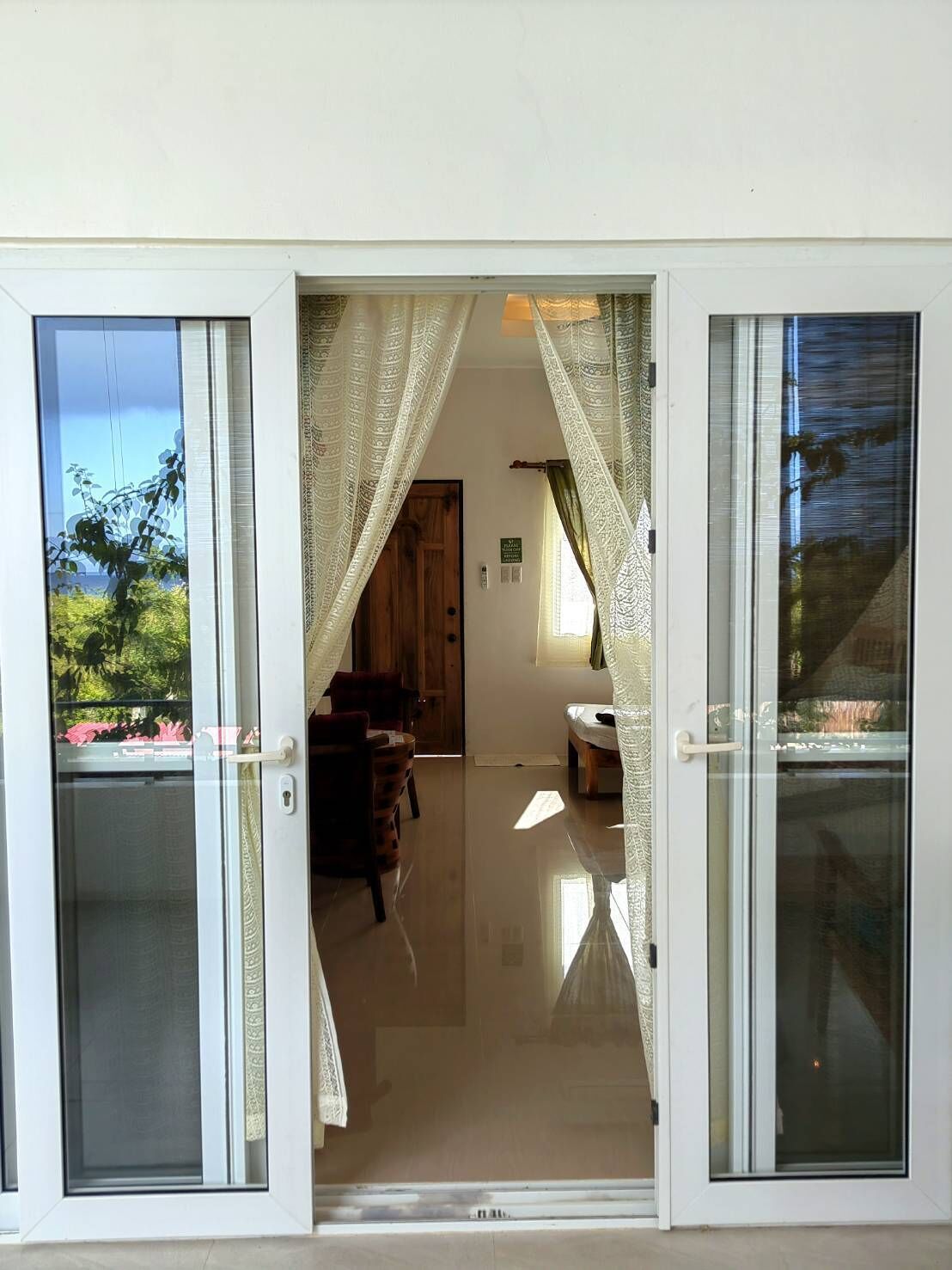 Divers Lodge Plumeria