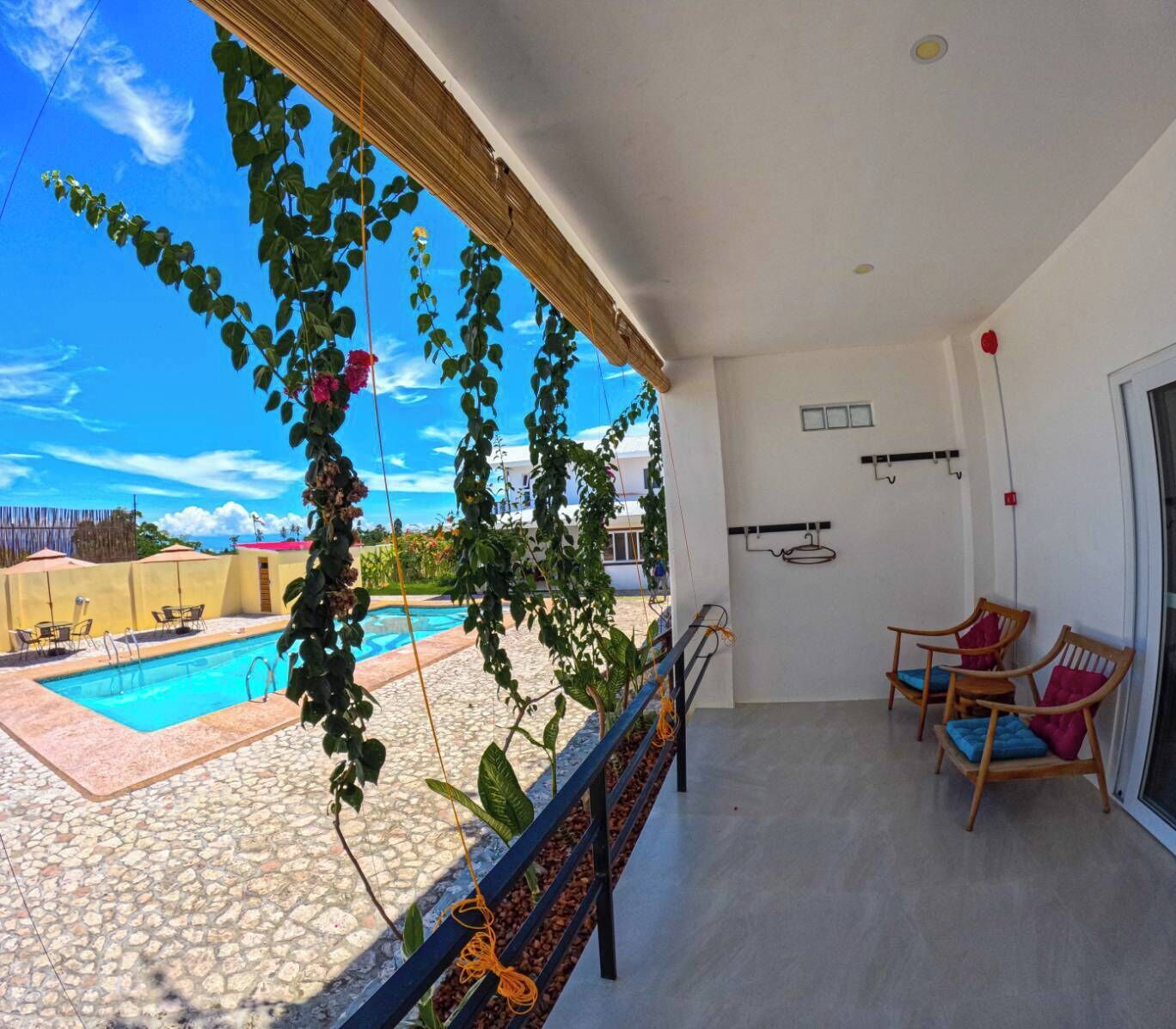 Divers Lodge Plumeria