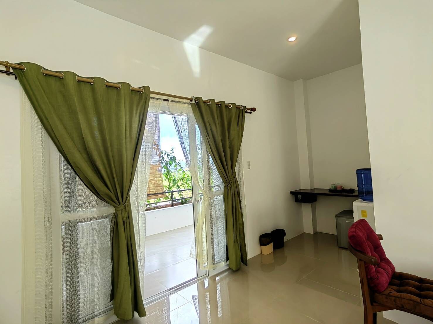 Divers Lodge Plumeria