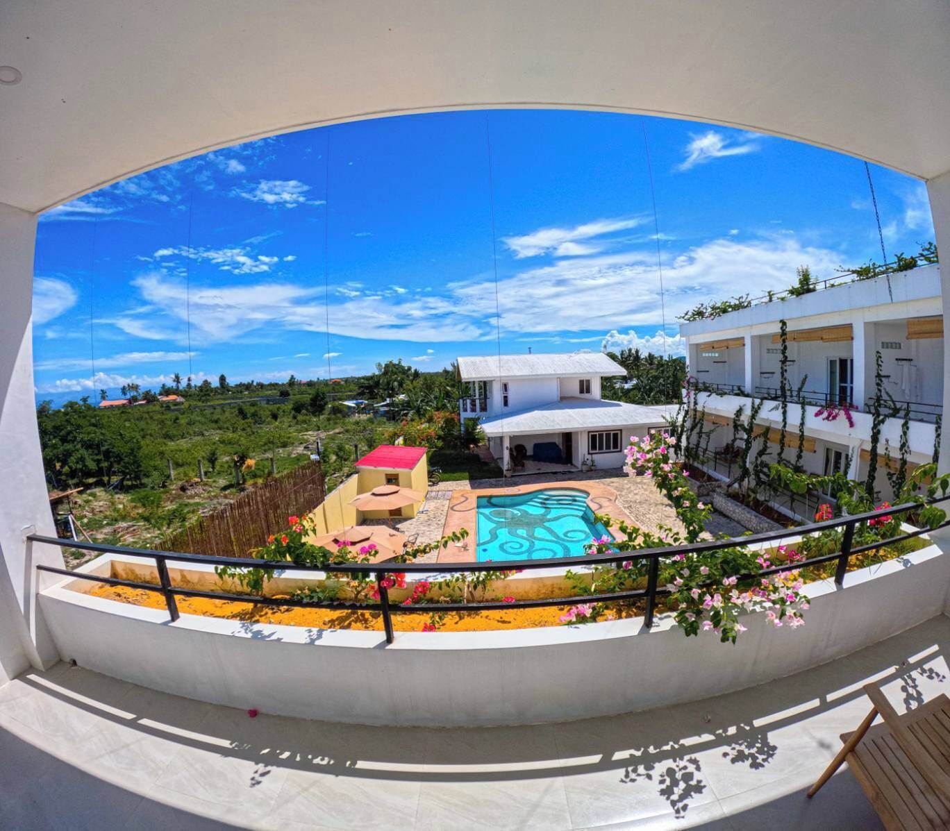 Divers Lodge Plumeria