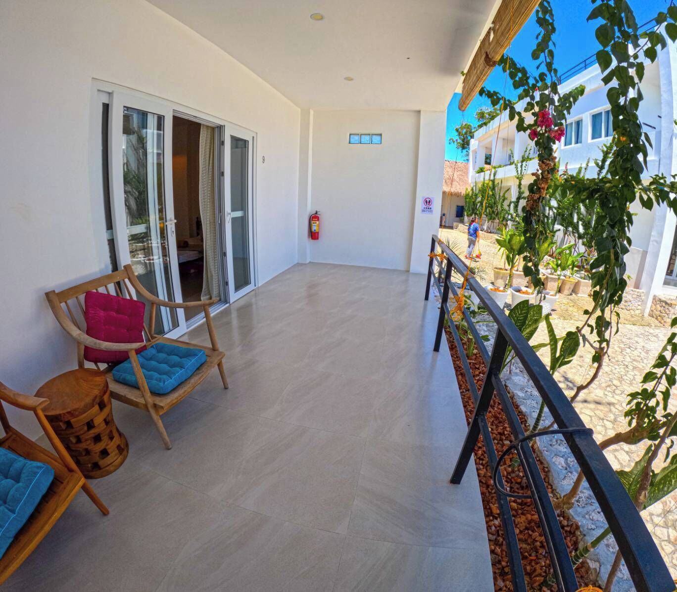 Divers Lodge Plumeria