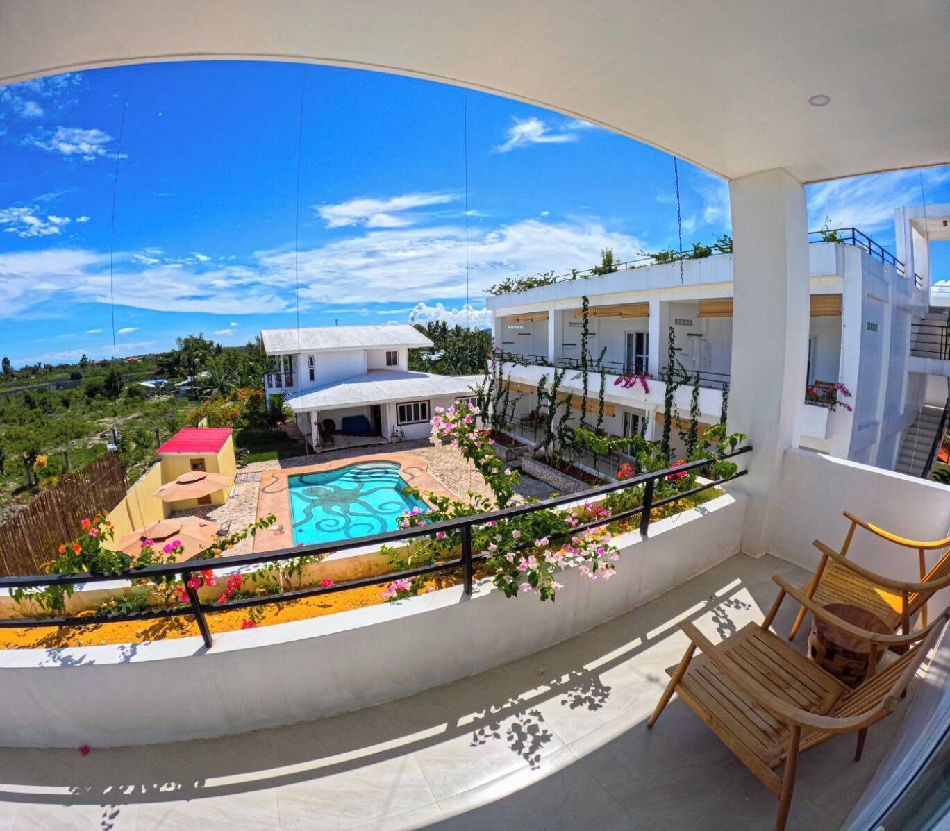 Divers Lodge Plumeria