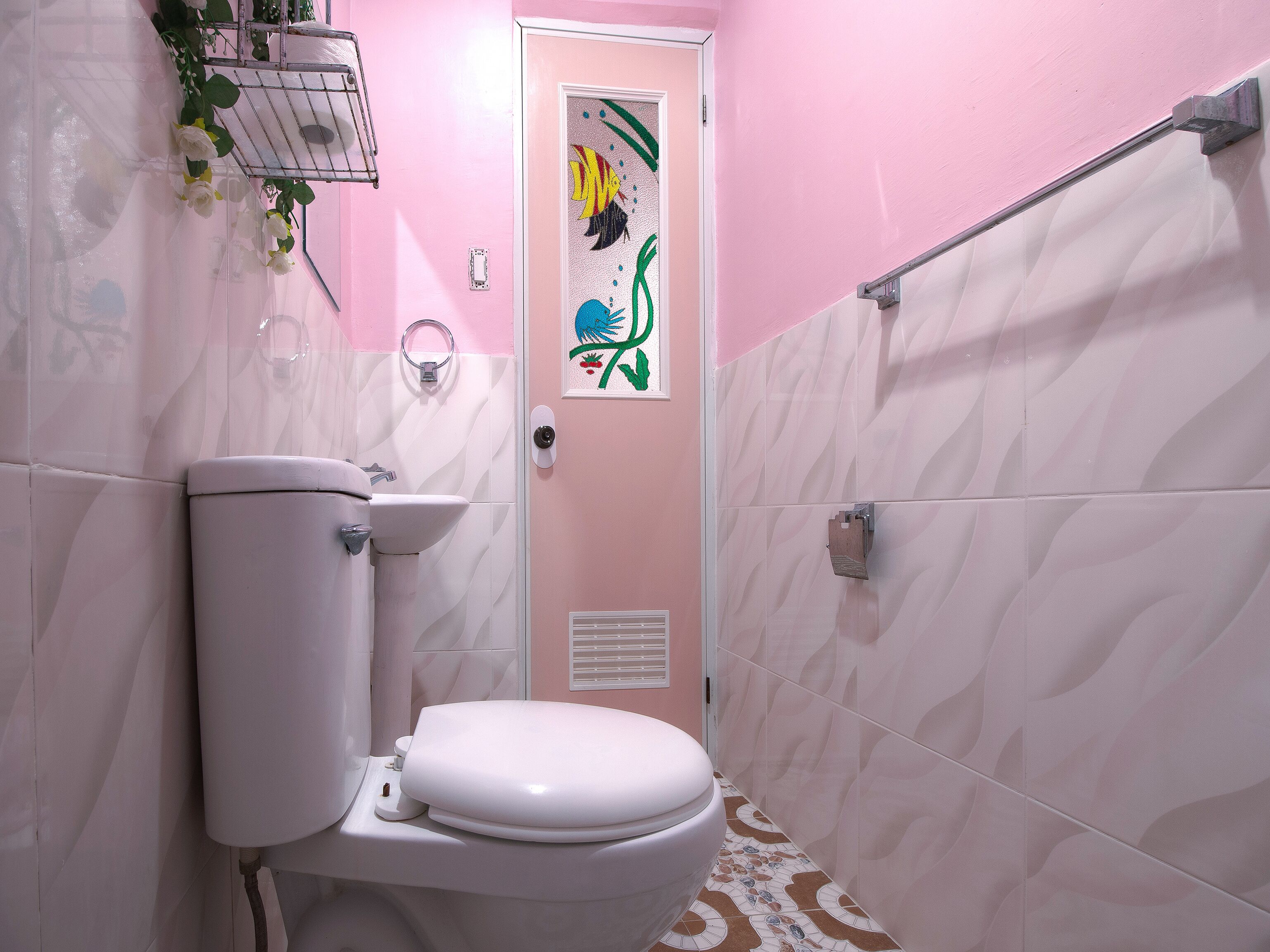 Indino Guest House 2&5 by Oyo Rooms