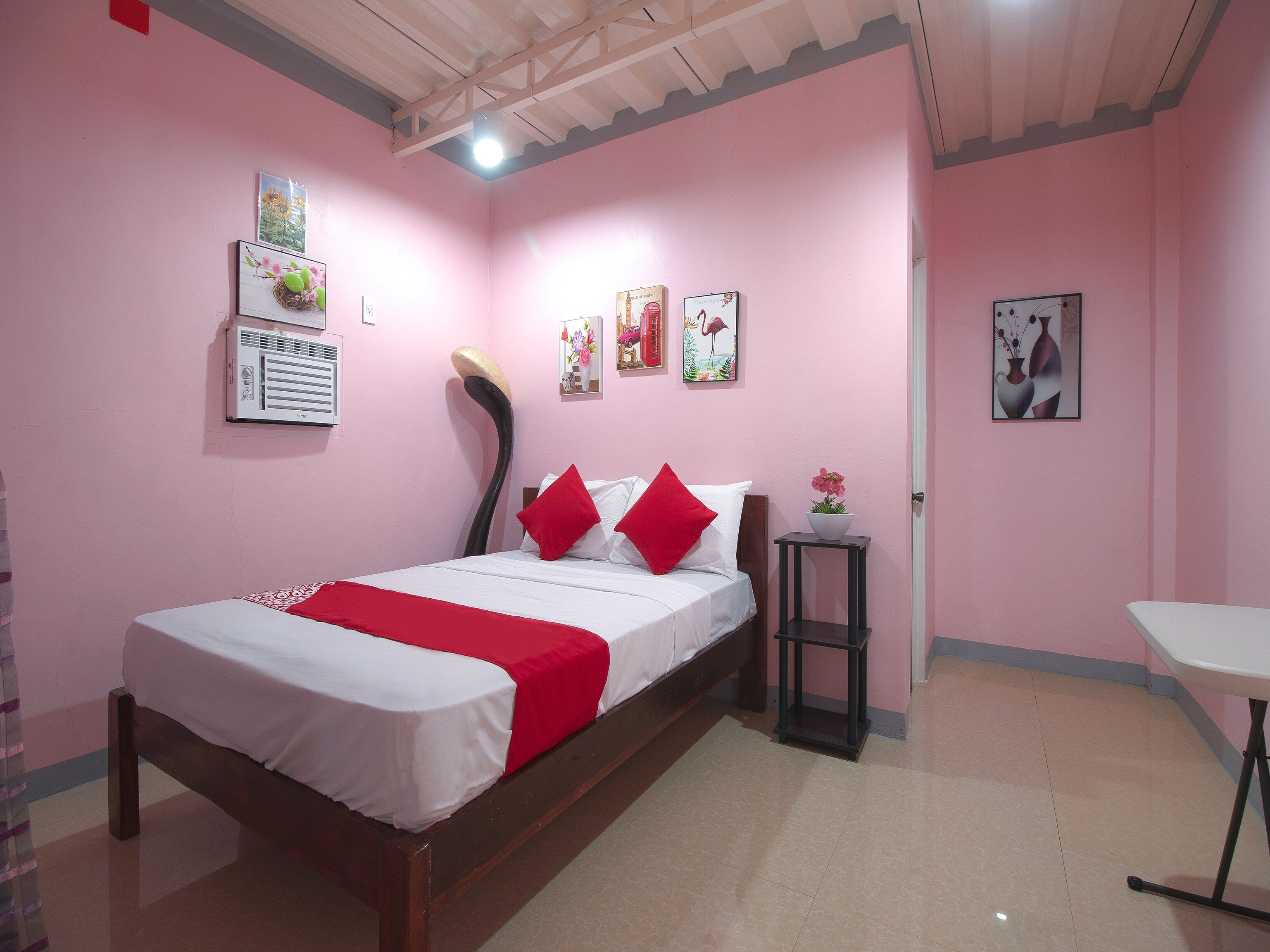 Indino Guest House 2&5 by Oyo Rooms