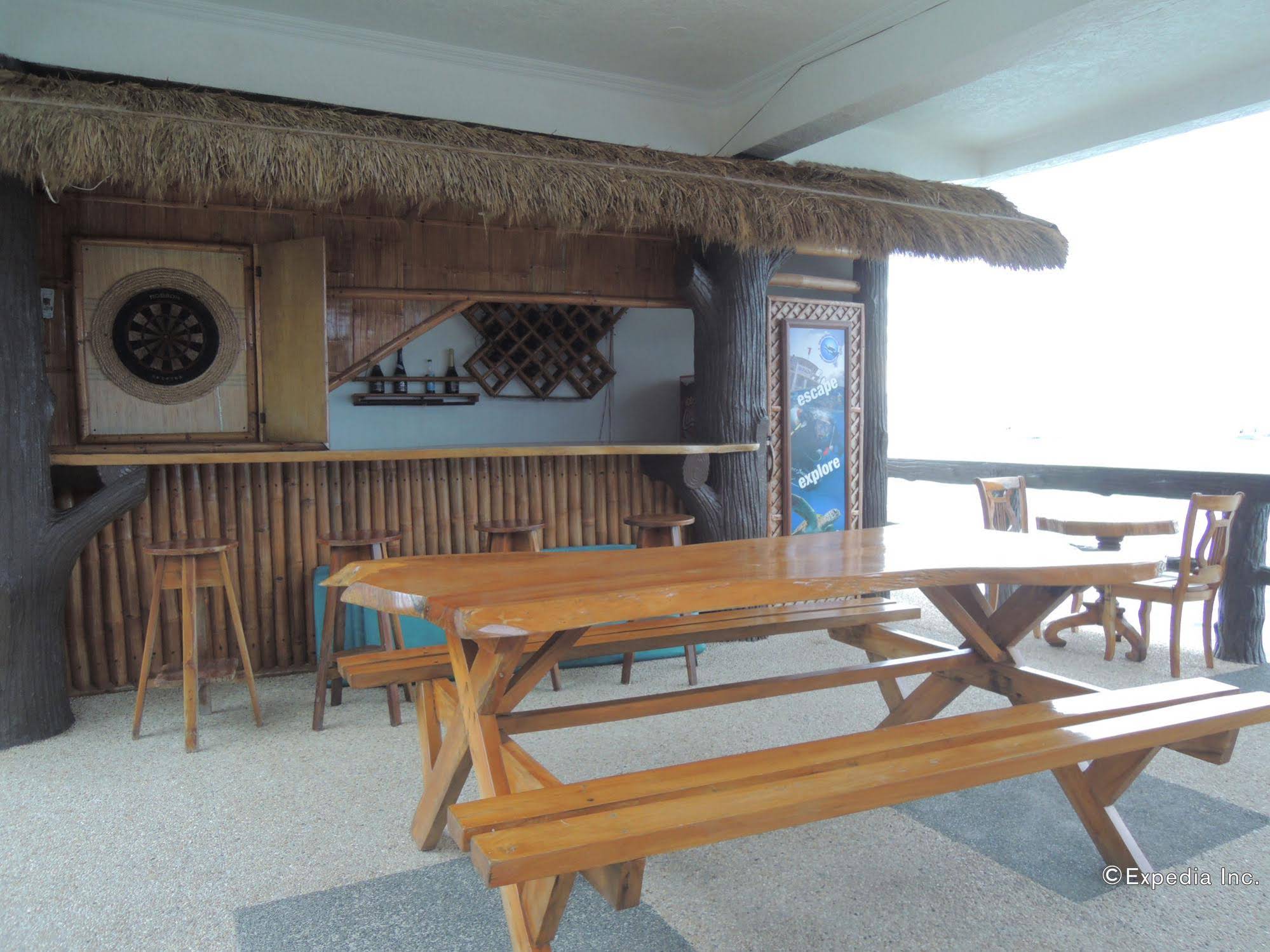 Loves Beach and Dive Resort
