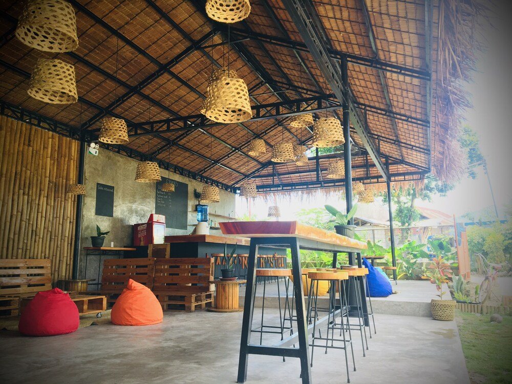 Maayong Hostel