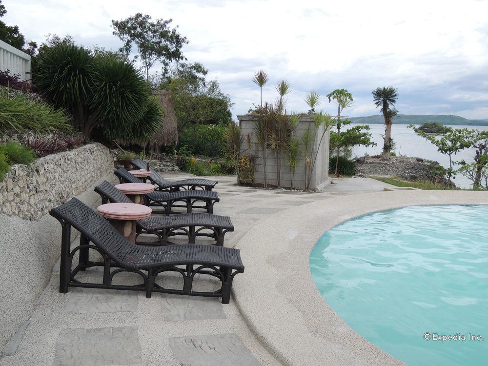 Moalboal Beach Resort
