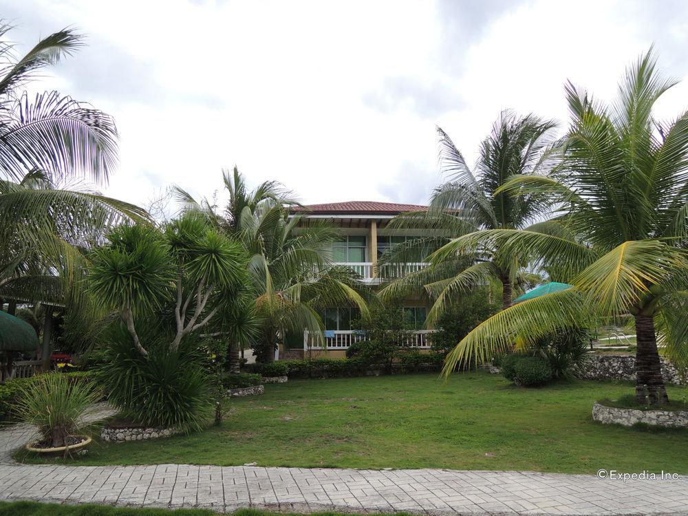 Moalboal Beach Resort