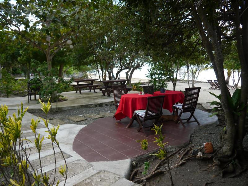 Moalboal T Breeze Coastal Resort