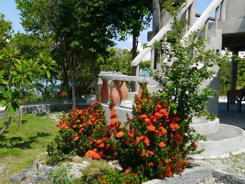 Moalboal T Breeze Coastal Resort