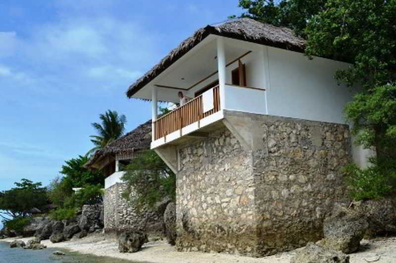 Quo Vadis Dive Resort Moalboal