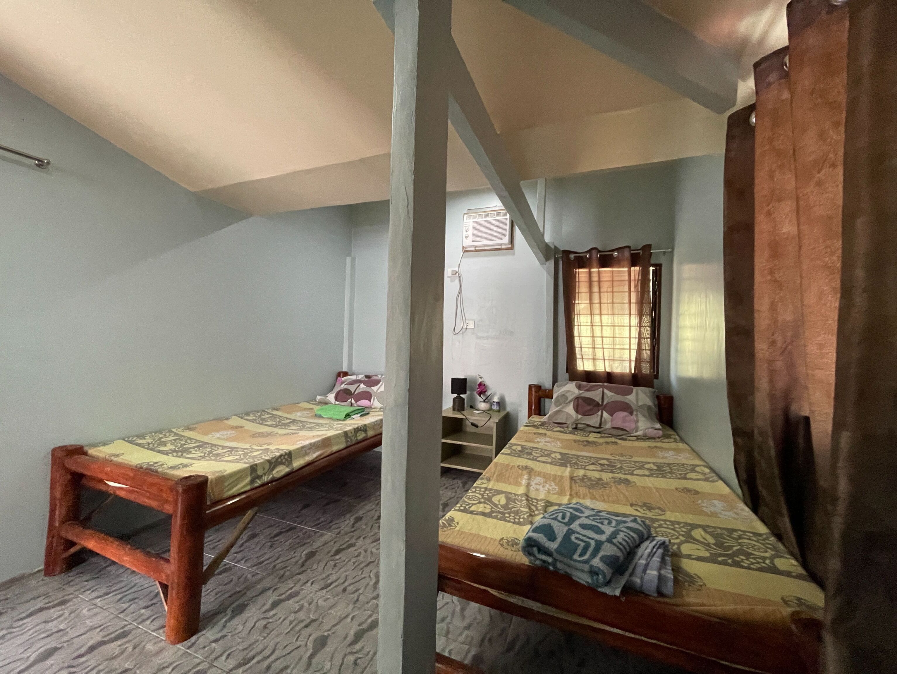 Tapales Guest House by Oyo Rooms