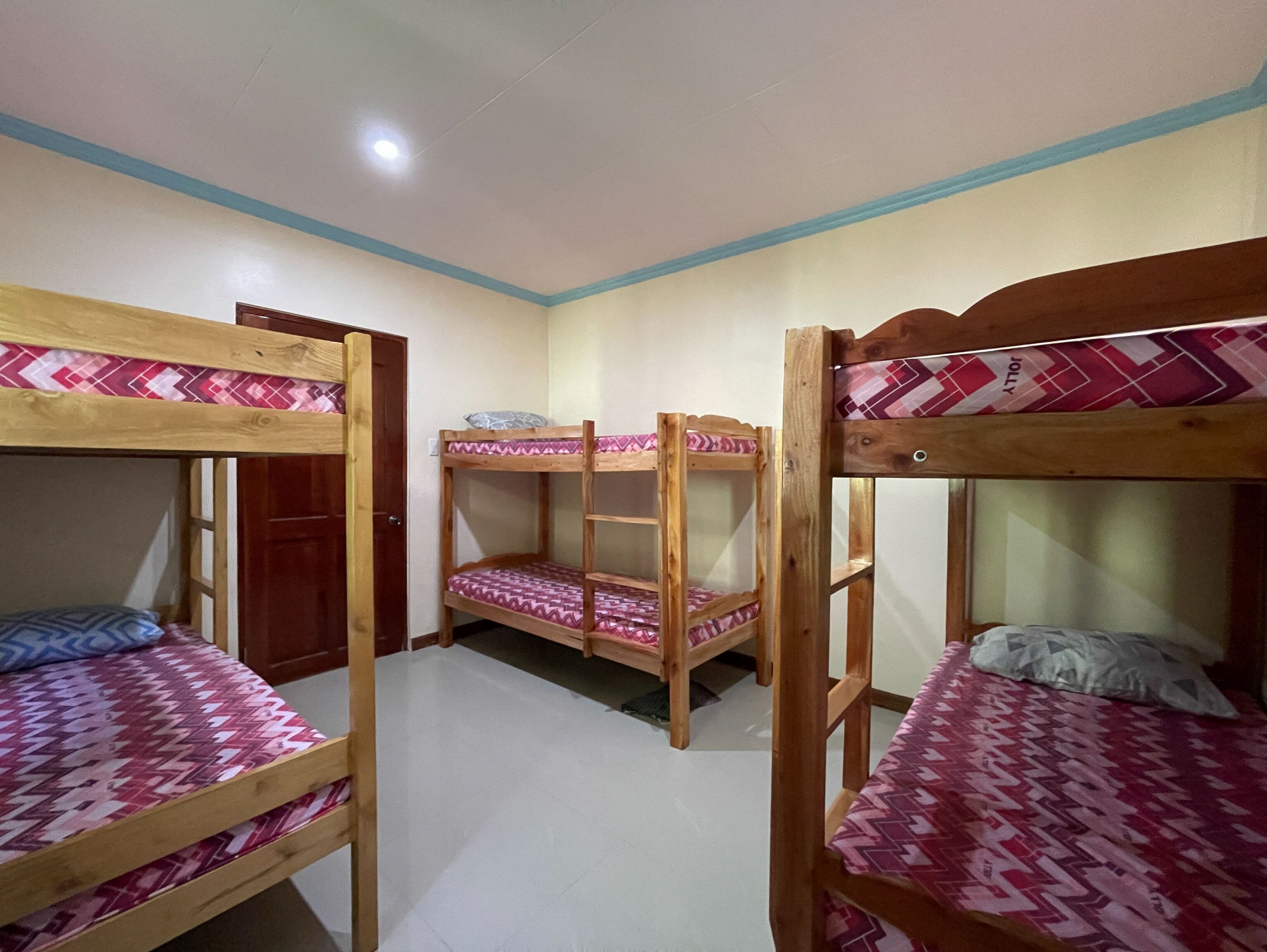 Tapales Guest House by Oyo Rooms