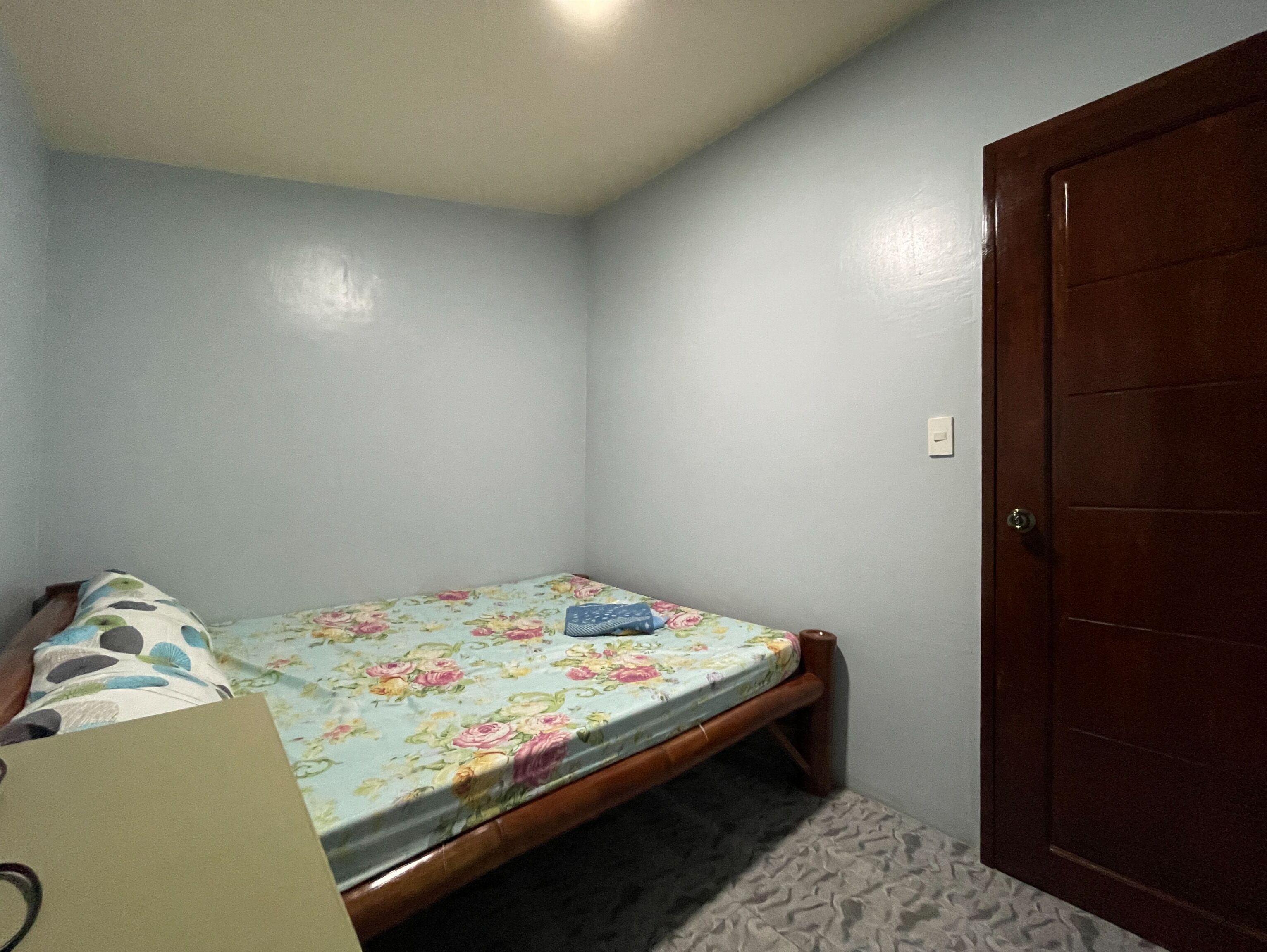 Tapales Guest House by Oyo Rooms