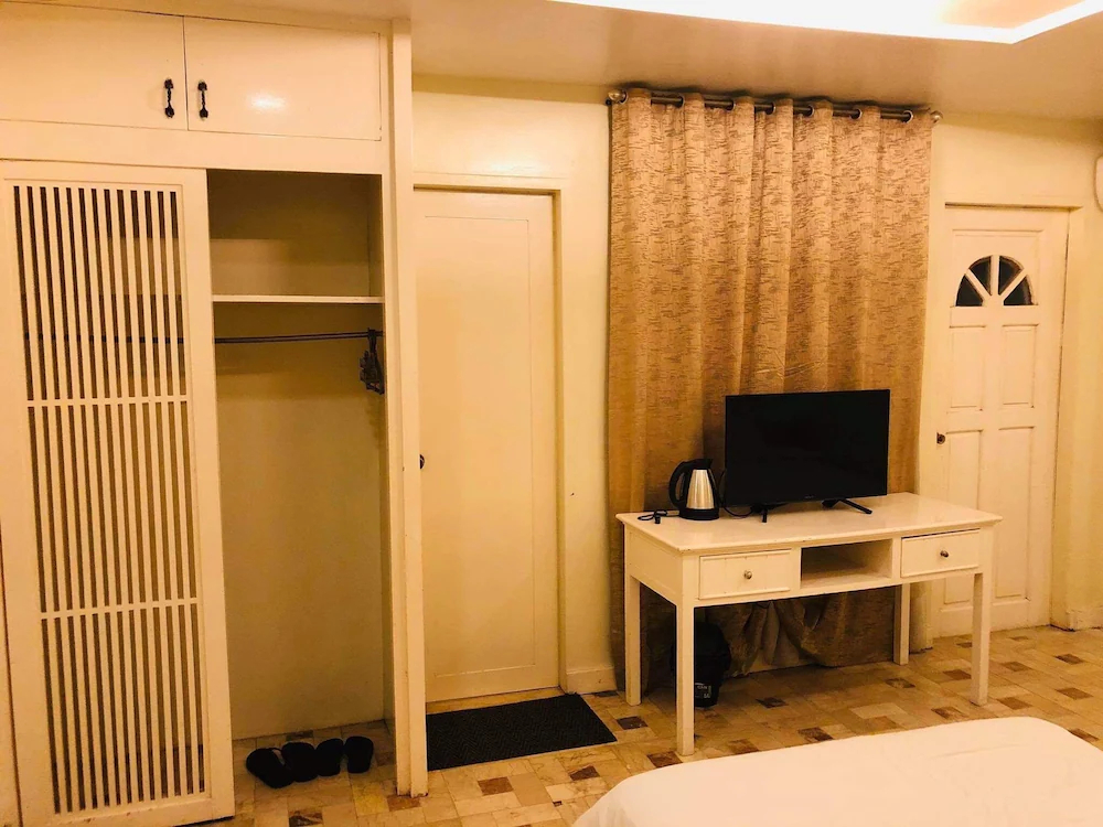 Citi Garden Suites