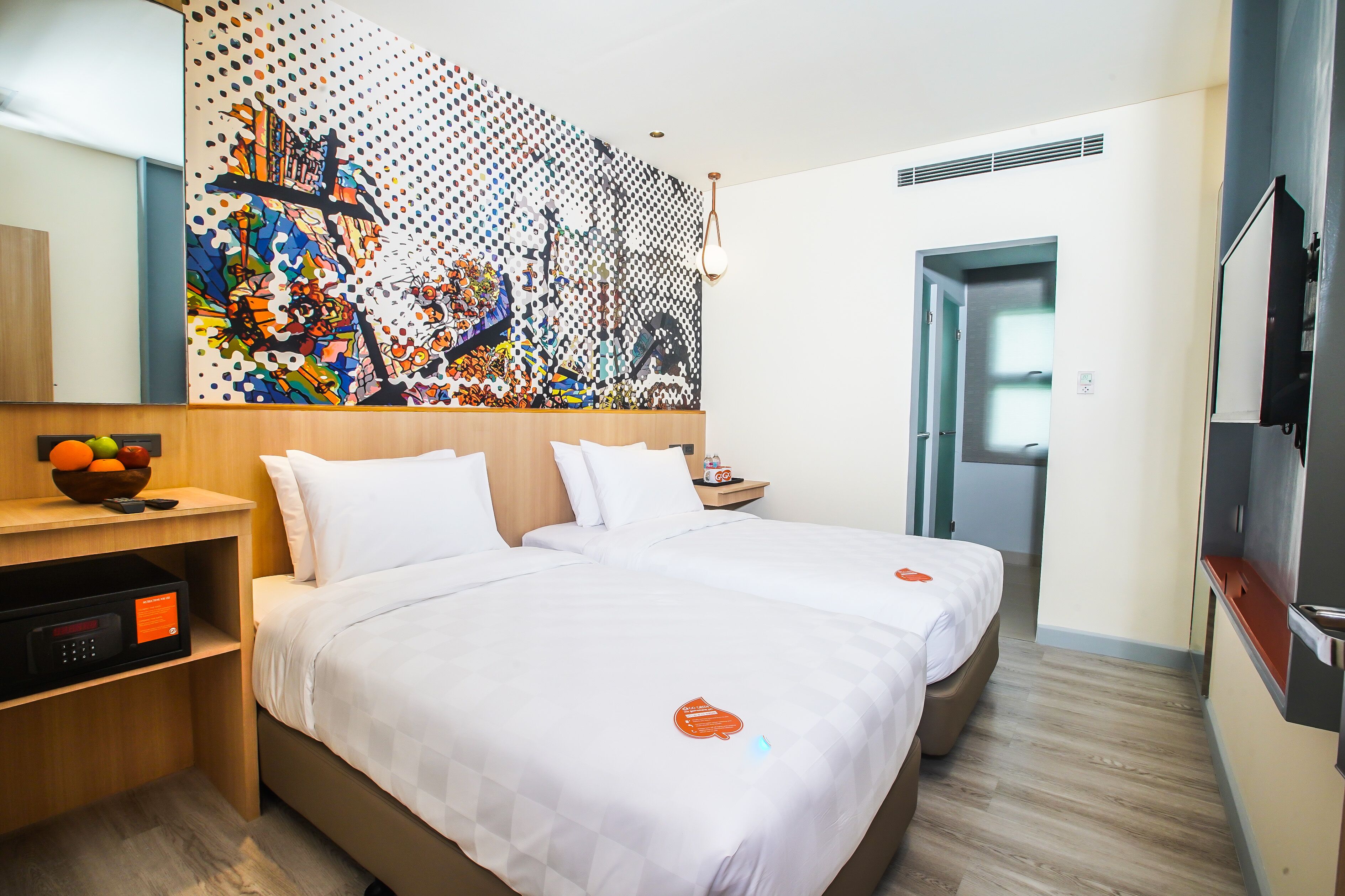 Go Hotels Plus Naga