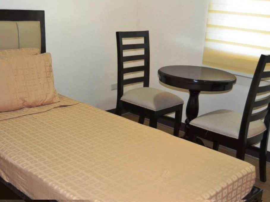 O & S Residences