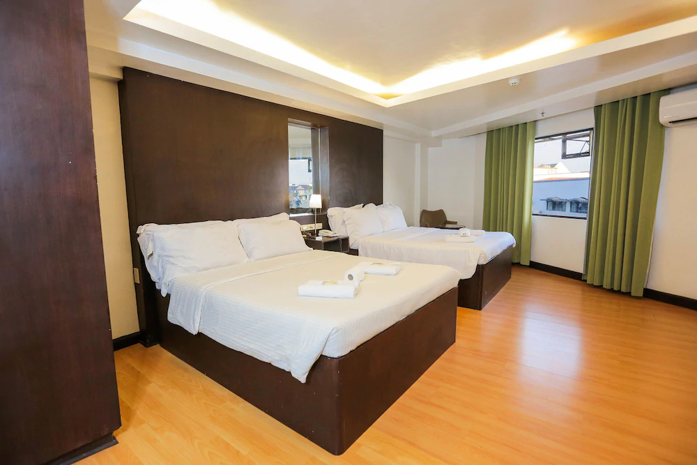 Starview Plaza Hotel