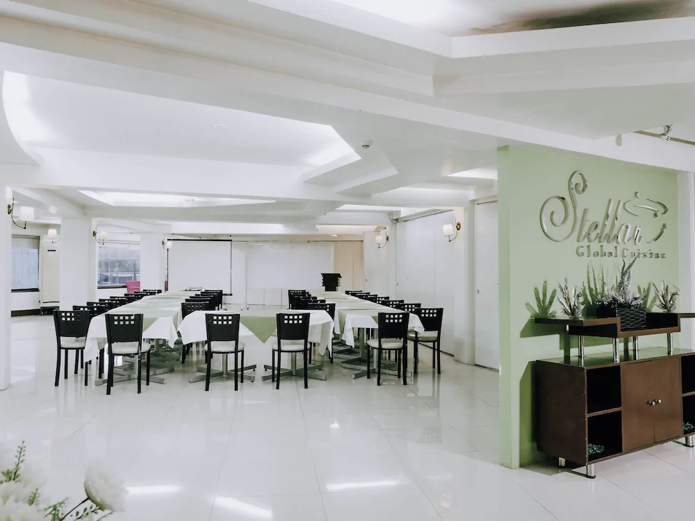 Starview Plaza Hotel