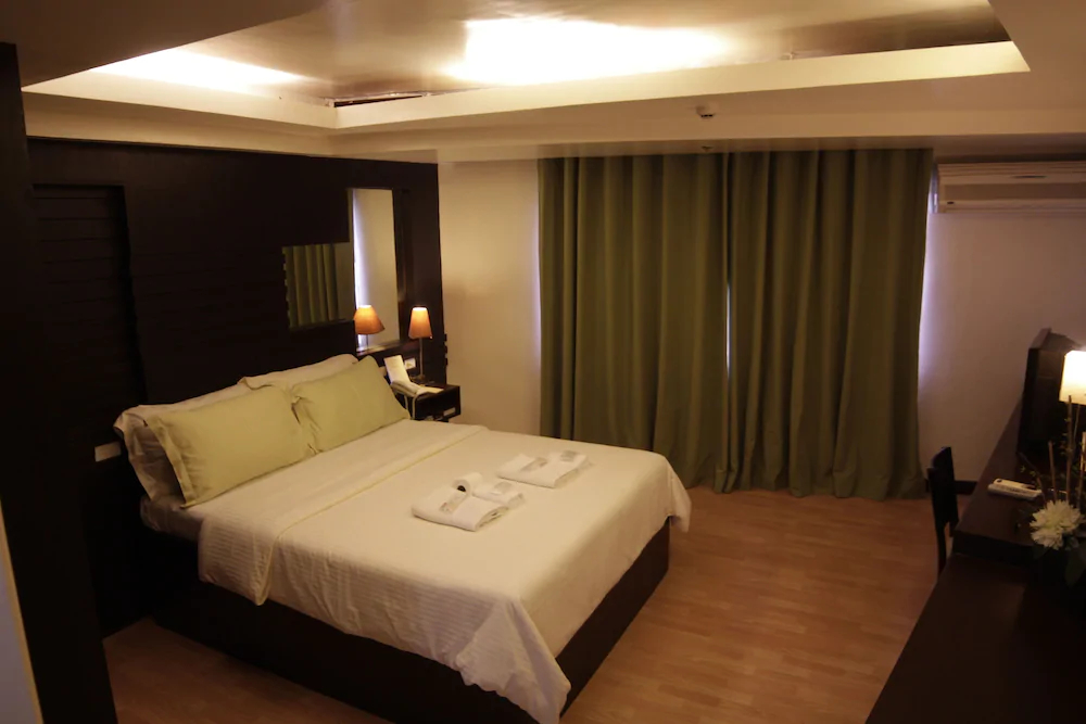 Starview Plaza Hotel