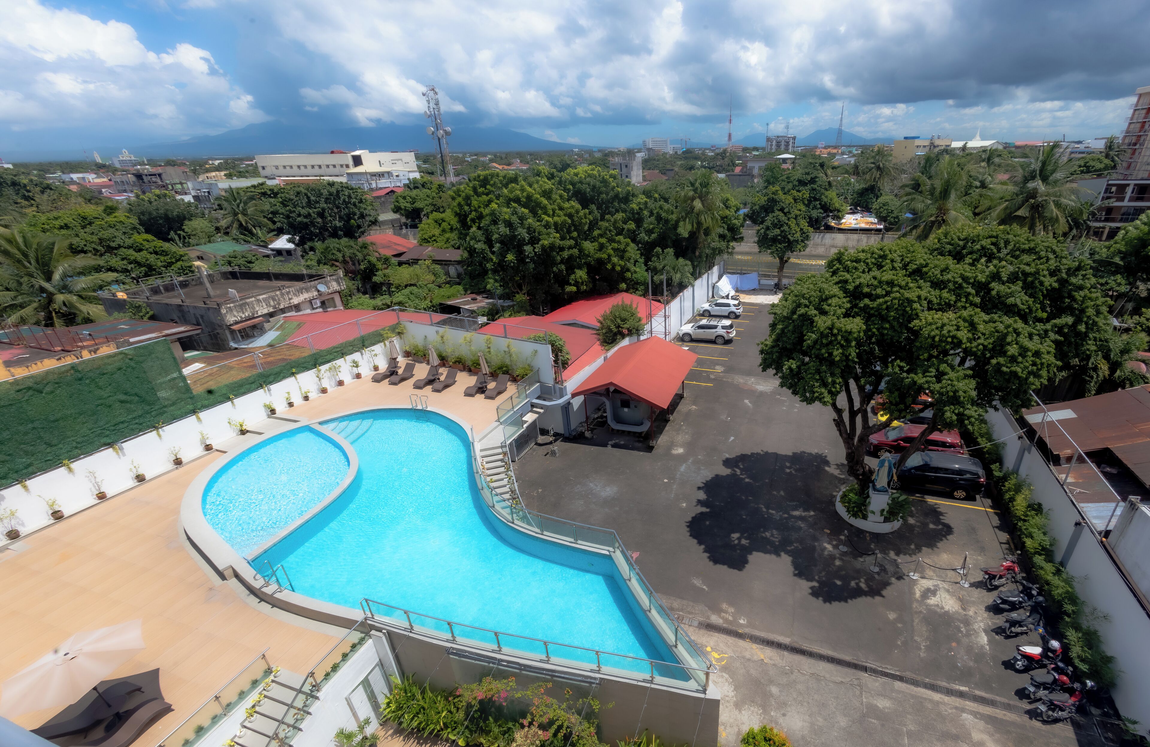 The Isabelle Hotel