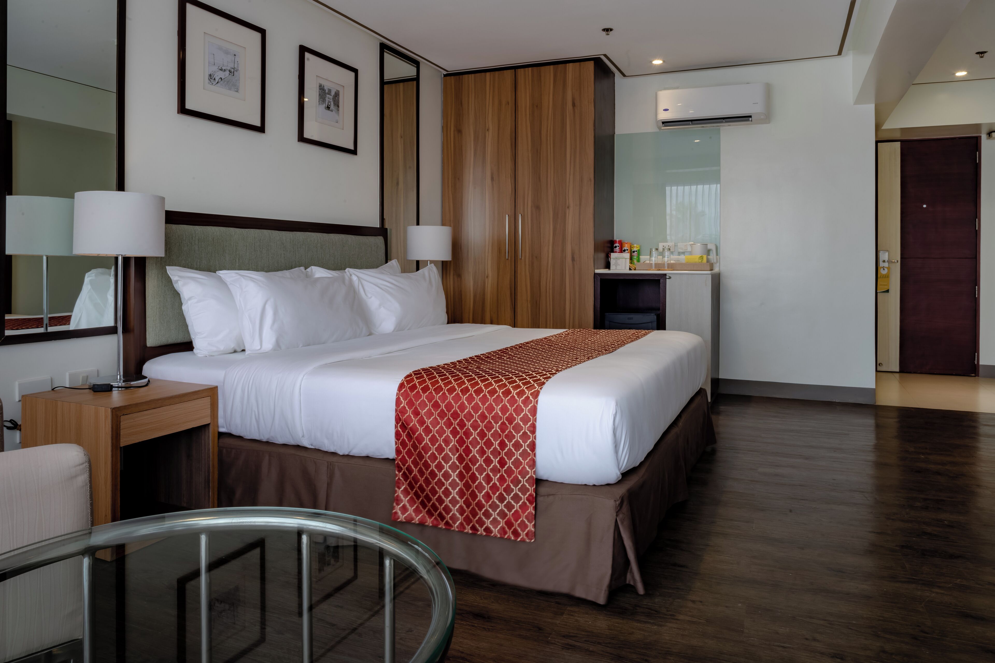 The Isabelle Hotel