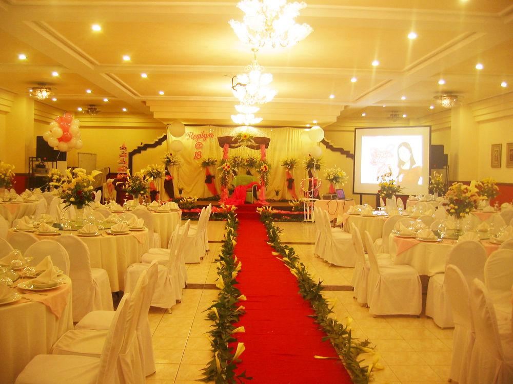 Villa Caceres Hotel